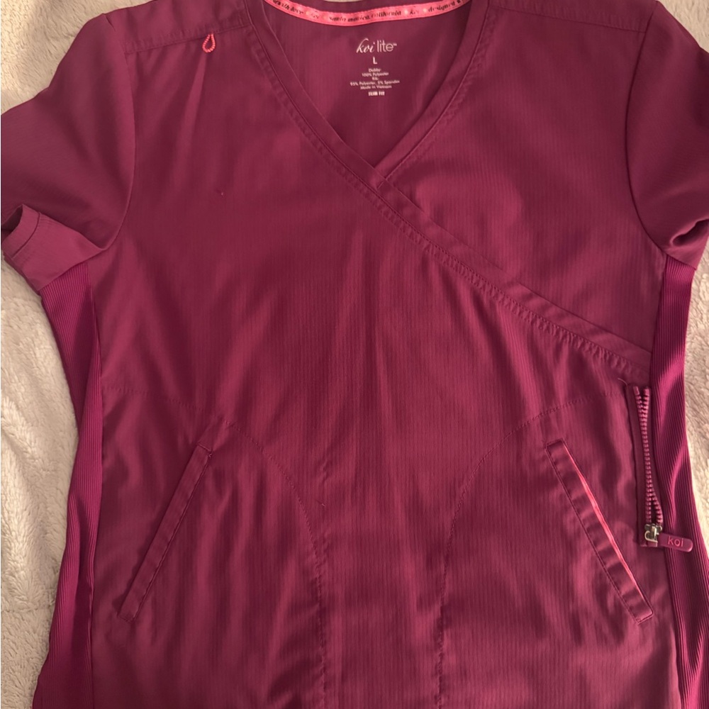 Women's Koi Lite Philosophy Scrub Set